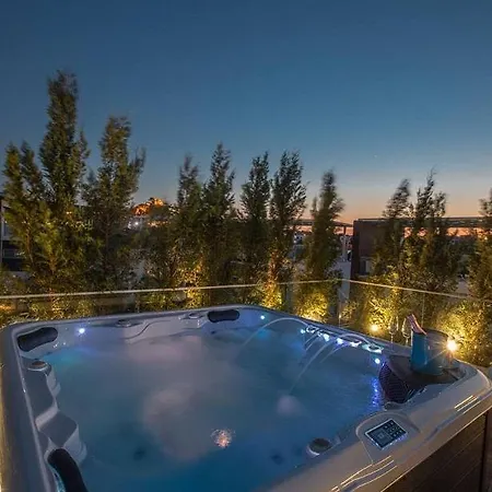 Sensational 4 Bedroom Villa, Ideal Location Of Protaras!